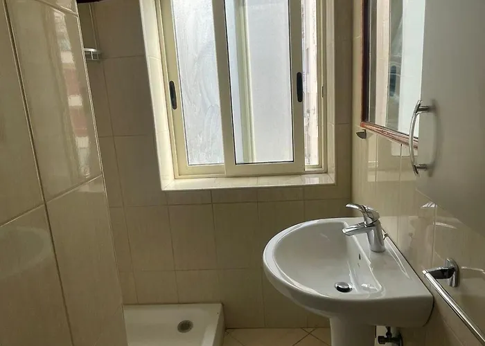 Access To The * Durrës